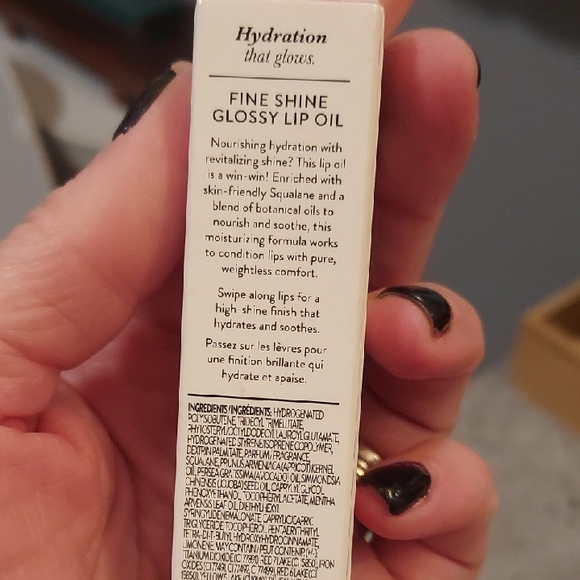 Laura Geller Fine Shine Glossy Lip Oil - Soft Pink - Picture 4 of 5